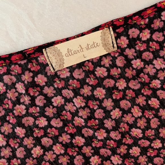 Altar'd State Smocked Boho Flowered Top - Picture 4 of 4